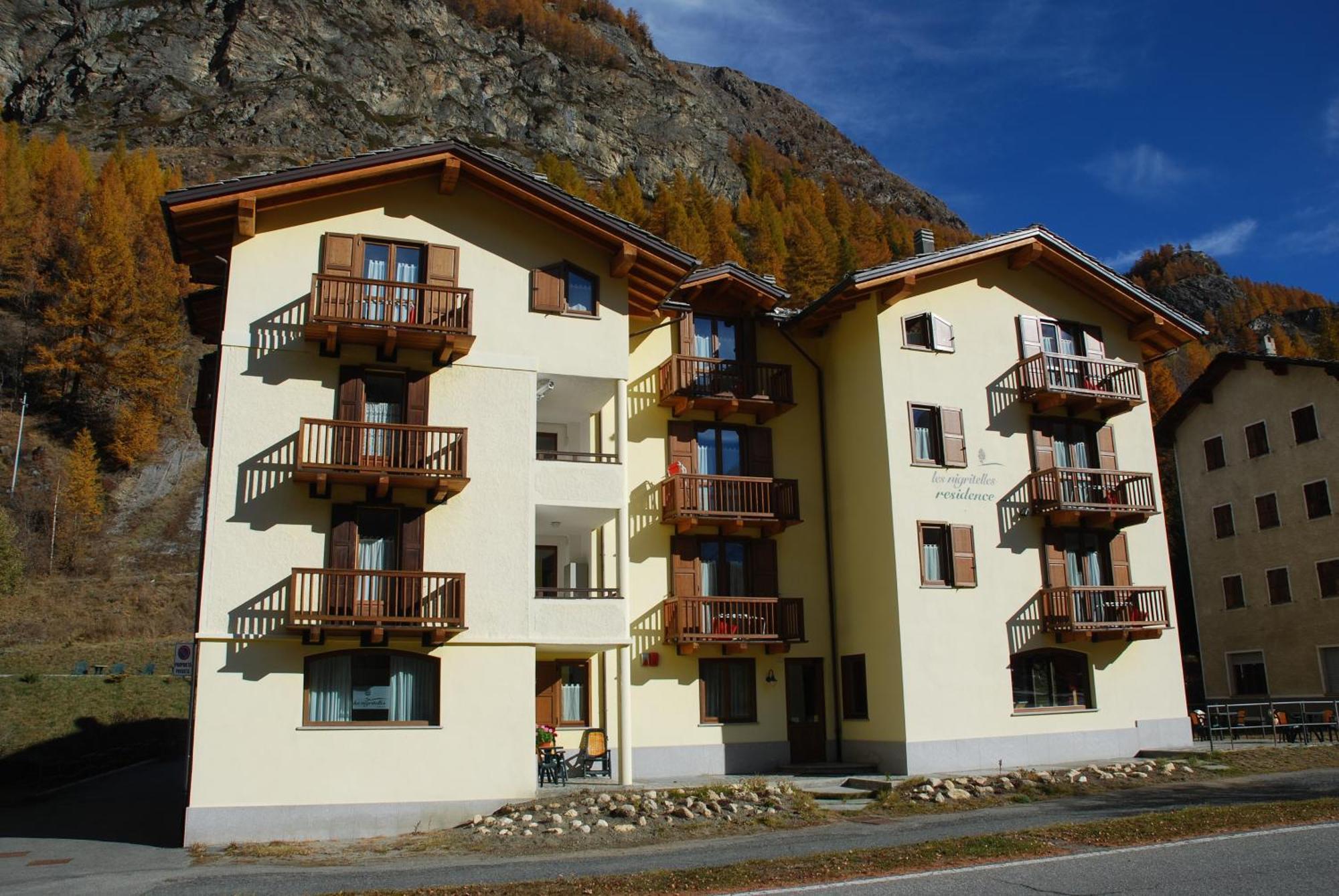 Residence Les Nigritelles Cogne Buitenkant foto