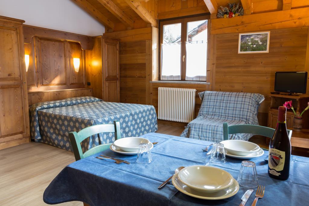Residence Les Nigritelles Cogne Buitenkant foto